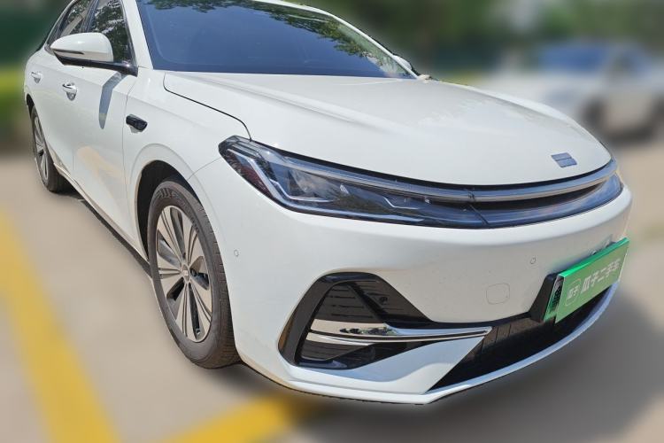 Used Geely Galaxy A7 2025 Model EM-i 150km Long-Distance Edition Front Right 45 Deg