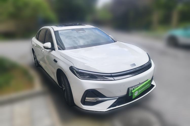 Used Geely Galaxy A7 2025 Model EM-i 150km Exploration+ Edition Front Right 45 Deg
