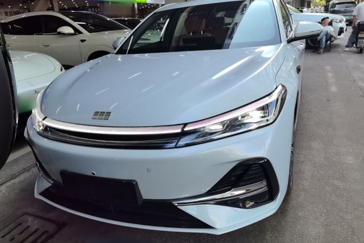 Used Geely Galaxy A7 2025 Model EM-i 150km Starship Edition Front