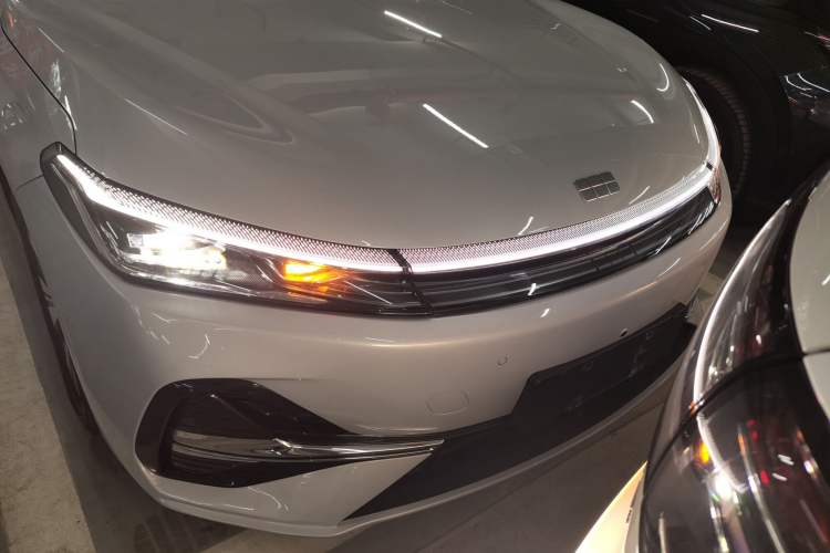 Used Geely Galaxy A7 2025 Model EM-i 150km Exploration+ Edition Front