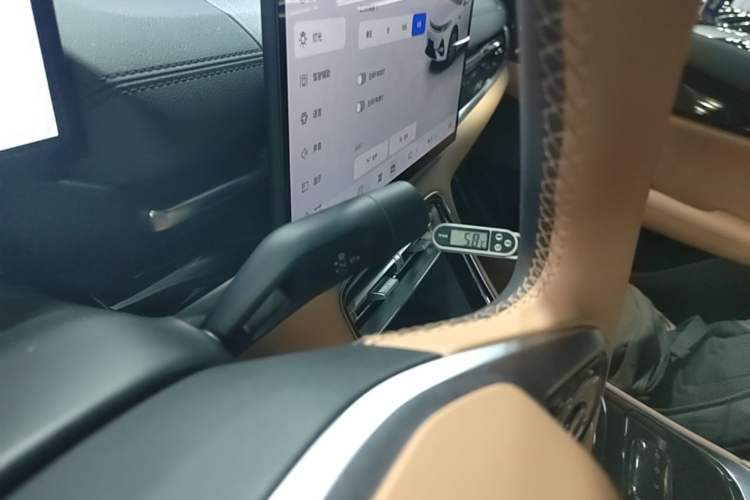 Used Geely Galaxy A7 2025 Model EM-i 150km Exploration+ Edition Gear Lever