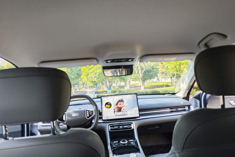 Used Geely Galaxy A7 2025 Model EM-i 70km Launch Edition Headliner