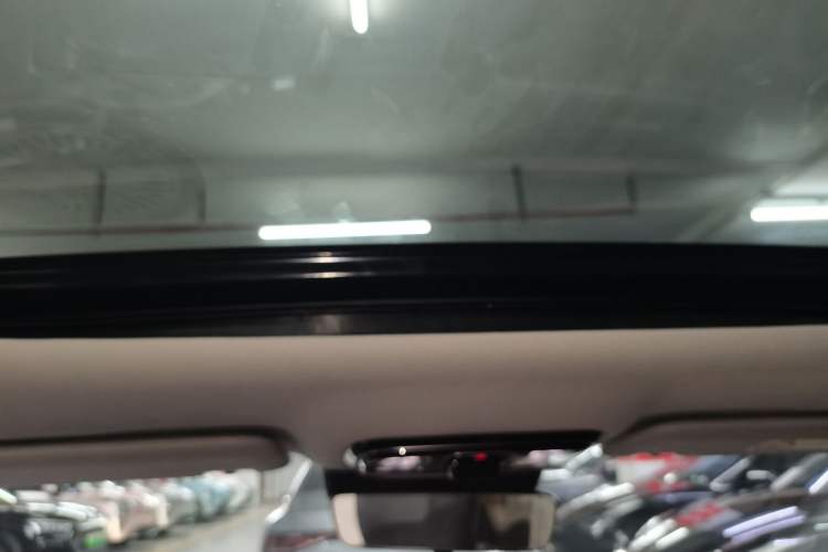 Used Geely Galaxy A7 2025 Model EM-i 150km Long-Distance Edition Headliner