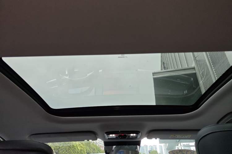 Used Geely Galaxy A7 2025 Model EM-i 150km Long-Distance Edition Headliner