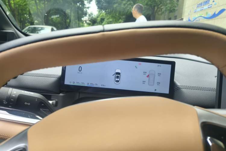 Used Geely Galaxy A7 2025 Model EM-i 150km Exploration+ Edition Instrument Cluster