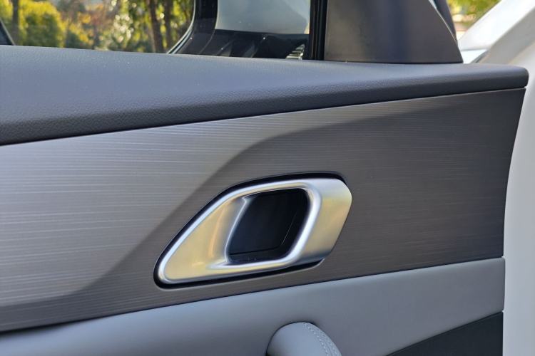 Used Geely Galaxy A7 2025 Model EM-i 70km Launch Edition Interior 1
