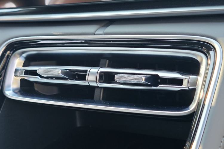 Used Geely Galaxy A7 2025 Model EM-i 70km Launch Edition Interior 10