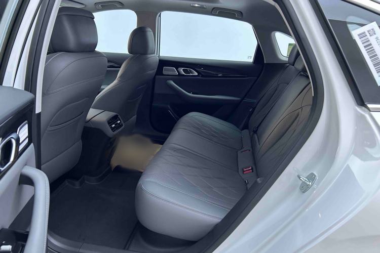 Used Geely Galaxy A7 2025 Model EM-i 150km Exploration+ Edition Interior 2