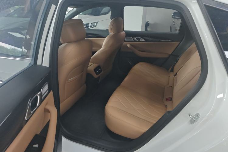 Used Geely Galaxy A7 2025 Model EM-i 150km Exploration+ Edition Interior 2