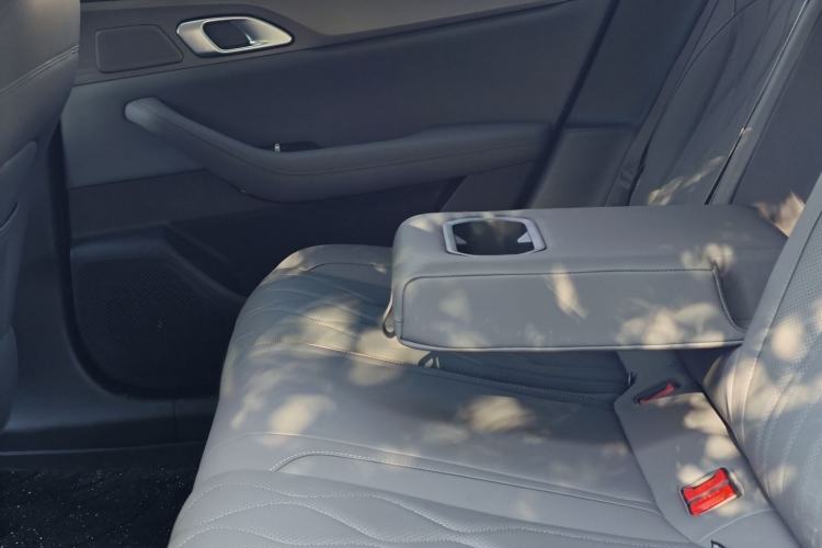 Used Geely Galaxy A7 2025 Model EM-i 70km Launch Edition Interior 4