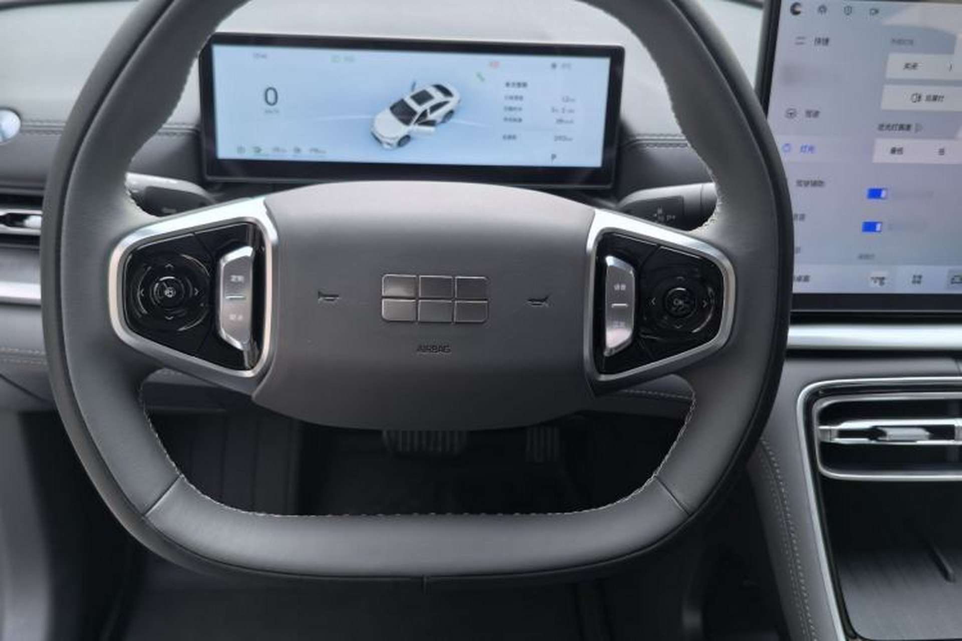 Used Geely Galaxy A7 2025 Model EM-i 70km Luxury Edition Interior 9