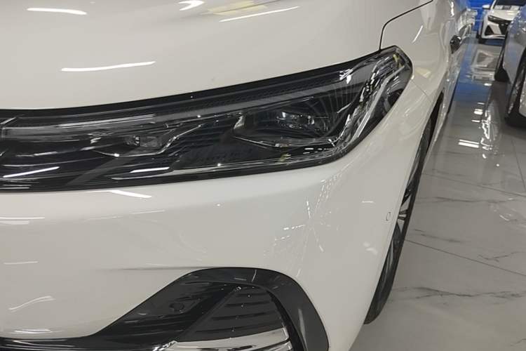 Used Geely Galaxy A7 2025 Model EM-i 150km Exploration+ Edition Left Front Headlight