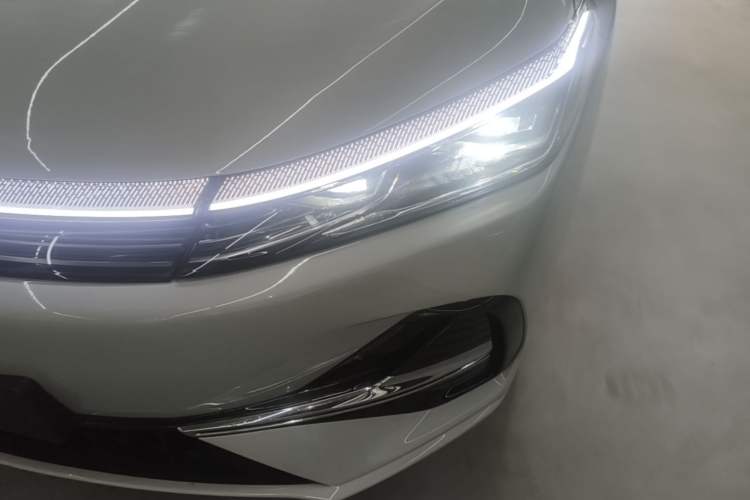 Used Geely Galaxy A7 2025 Model EM-i 150km Prestige Edition Left Front Headlight