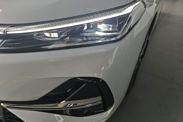 Used Geely Galaxy A7 2025 Model EM-i 150km Starship Edition Left Front Headlight