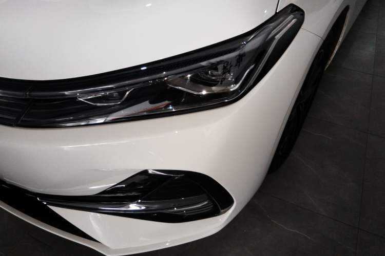 Used Geely Galaxy A7 2025 Model EM-i 70km Luxury Edition Left Front Headlight
