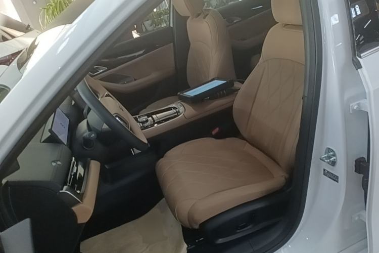 Used Geely Galaxy A7 2025 Model EM-i 150km Starship Edition Left Front Seat