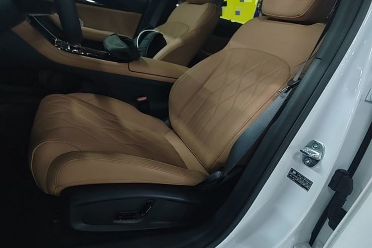 Used Geely Galaxy A7 2025 Model EM-i 150km Exploration+ Edition Left Front Seat