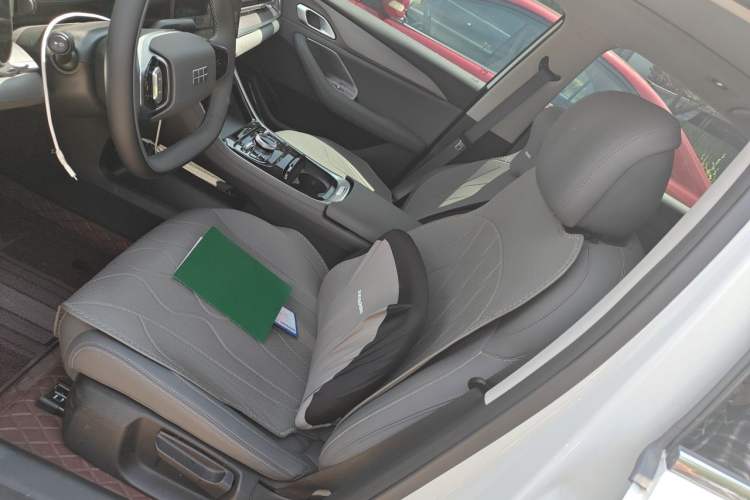 Used Geely Galaxy A7 2025 Model EM-i 150km Long-Distance Edition Left Front Seat