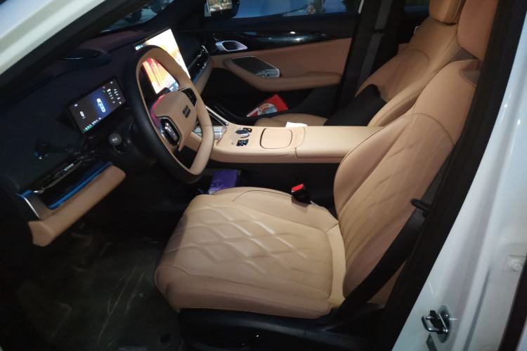 Used Geely Galaxy A7 2025 Model EM-i 150km Exploration+ Edition Left Front Seat