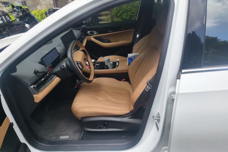 Used Geely Galaxy A7 2025 Model EM-i 150km Exploration+ Edition Left Front Seat