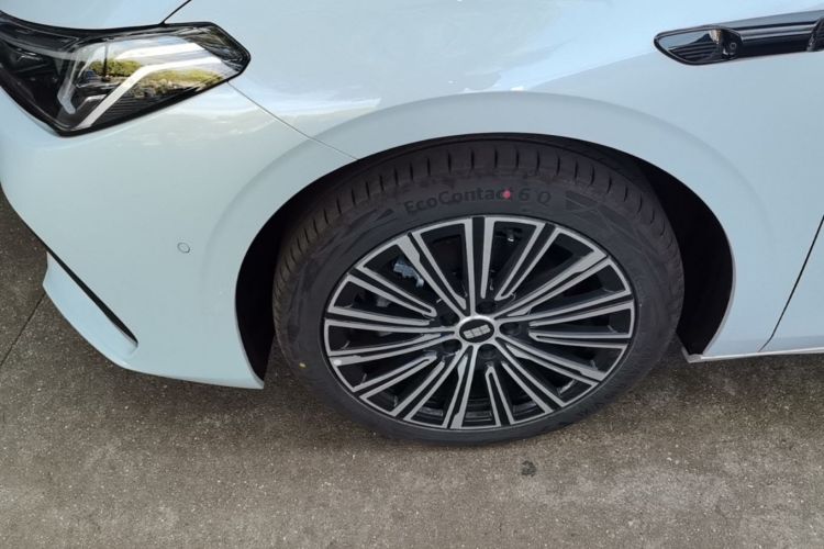 Used Geely Galaxy A7 2025 Model EM-i 150km Starship Edition Left Front Wheel Hub