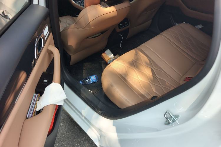 Used Geely Galaxy A7 2025 Model EM-i 150km Exploration+ Edition Left Rear Seat