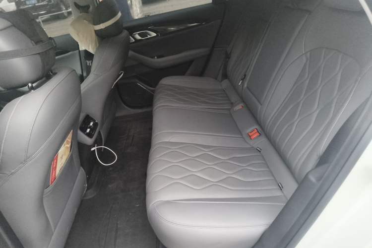 Used Geely Galaxy A7 2025 Model EM-i 150km Exploration+ Edition Left Rear Seat