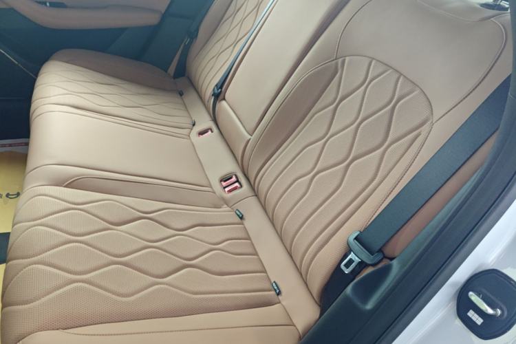 Used Geely Galaxy A7 2025 Model EM-i 150km Starship Edition Left Rear Seat