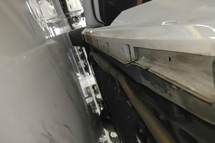 Used Geely Galaxy A7 2025 Model EM-i 150km Exploration+ Edition Left Side Sill