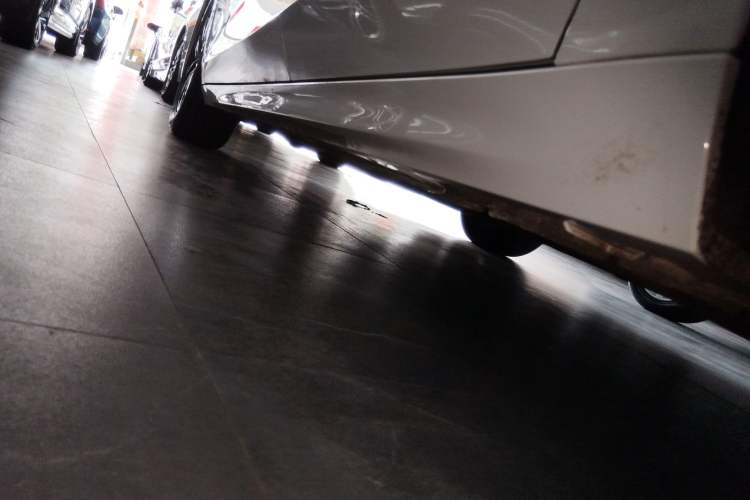 Used Geely Galaxy A7 2025 Model EM-i 70km Luxury Edition Left Side Sill