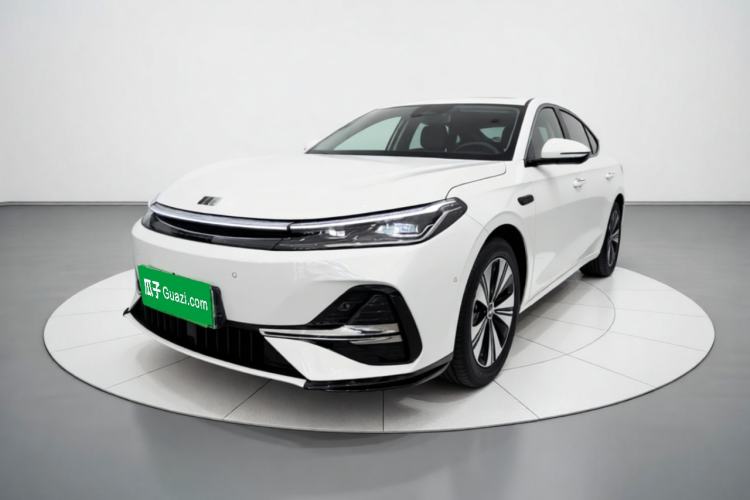 Geely Galaxy A7 2025 Model EM-i 150km Exploration+ Edition