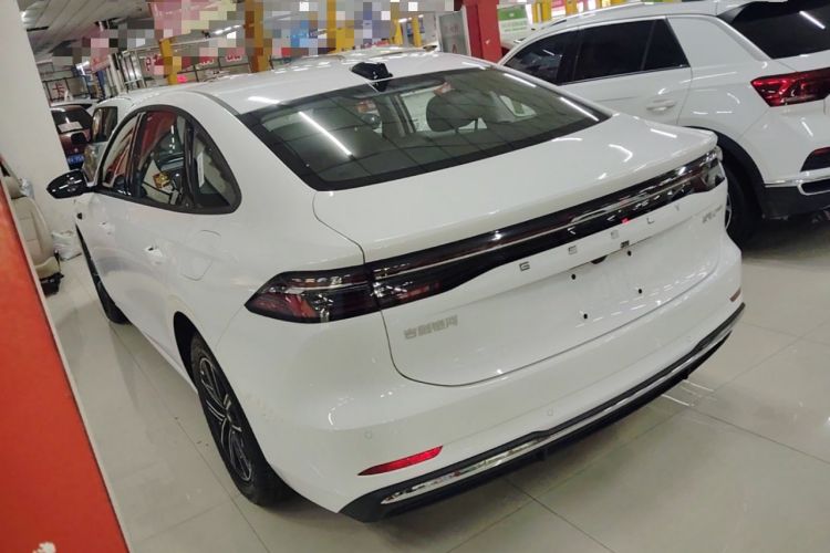 Used Geely Galaxy A7 2025 Model EM-i 70km Launch Edition Rear Left 45 Deg