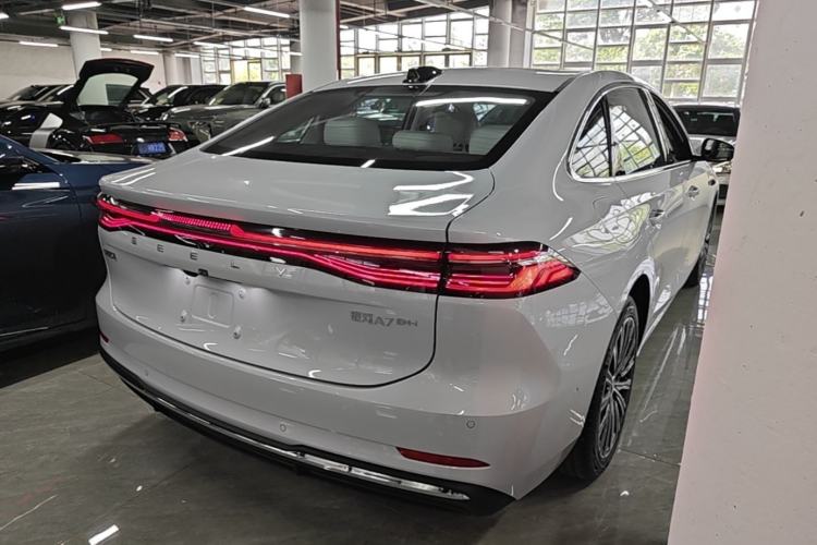 Used Geely Galaxy A7 2025 Model EM-i 150km Starship Edition Rear Right 45 Deg