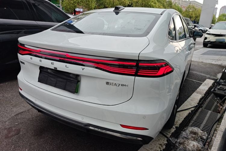 Used Geely Galaxy A7 2025 Model EM-i 150km Long-Distance Edition Rear Right 45 Deg