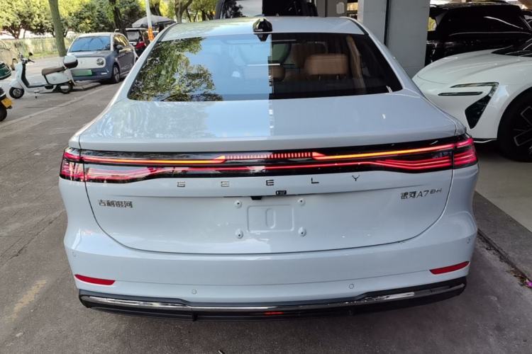 Used Geely Galaxy A7 2025 Model EM-i 150km Starship Edition Rear