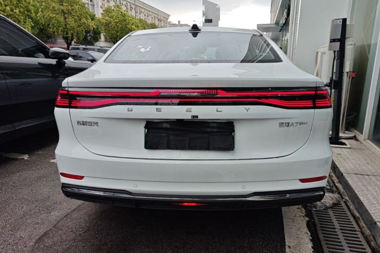 Used Geely Galaxy A7 2025 Model EM-i 150km Long-Distance Edition Rear