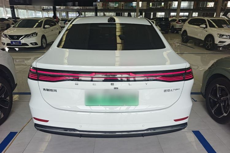 Used Geely Galaxy A7 2025 Model EM-i 150km Long-Distance Edition Rear