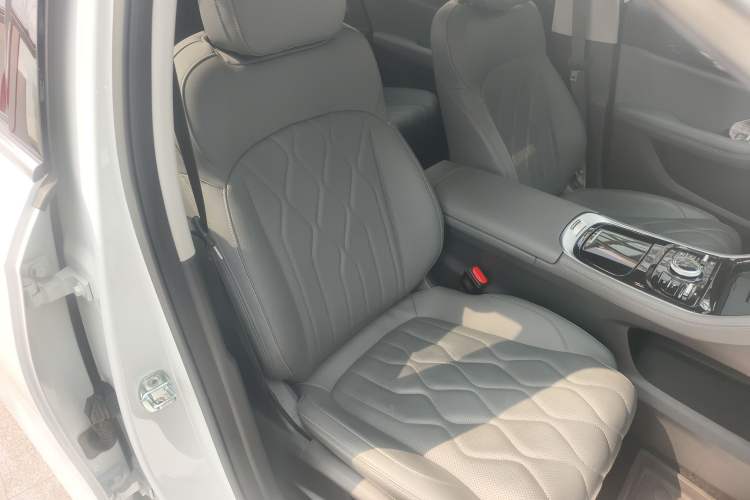 Used Geely Galaxy A7 2025 Model EM-i 150km Exploration+ Edition Right Front Seat