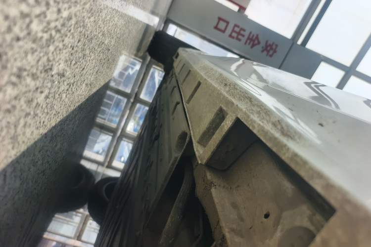 Used Geely Galaxy A7 2025 Model EM-i 150km Exploration+ Edition Right Side Sill