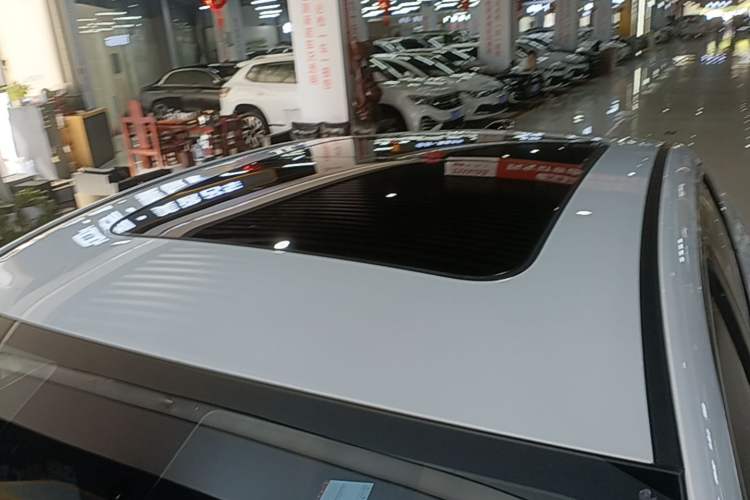 Used Geely Galaxy A7 2025 Model EM-i 150km Starship Edition Roof