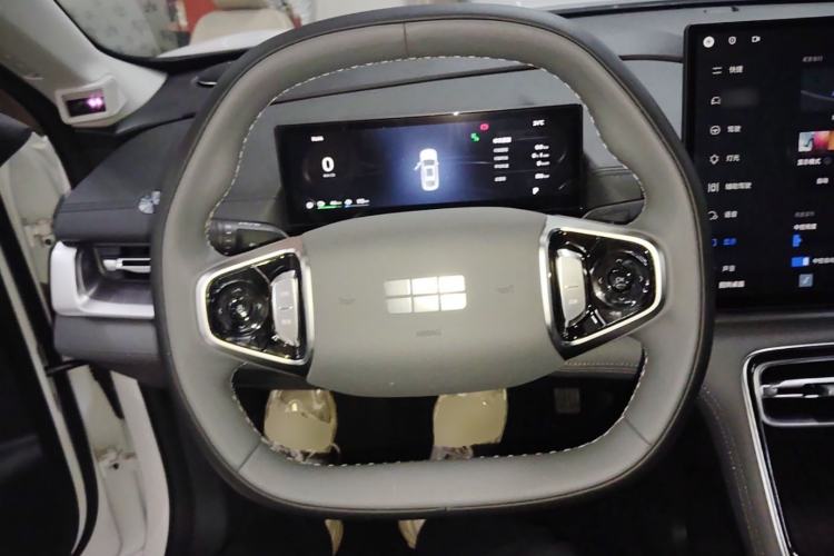 Used Geely Galaxy A7 2025 Model EM-i 70km Launch Edition Steering Wheel