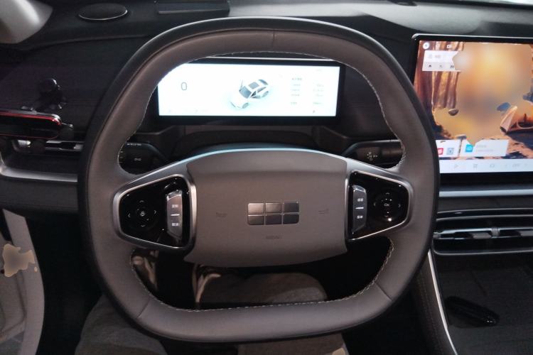 Used Geely Galaxy A7 2025 Model EM-i 70km Luxury Edition Steering Wheel