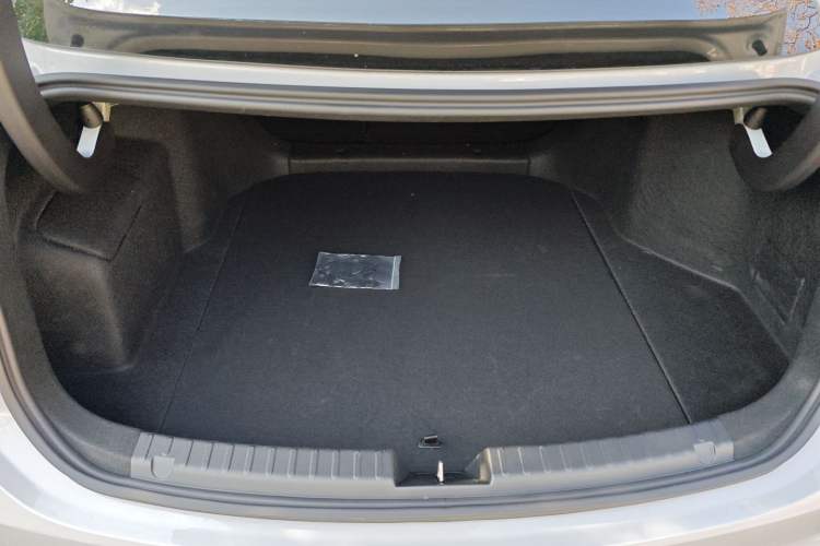 Used Geely Galaxy A7 2025 Model EM-i 70km Launch Edition Trunk