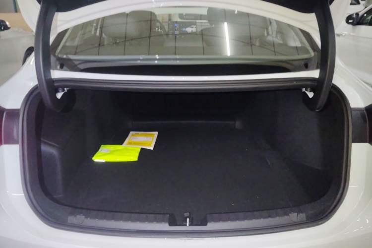 Used Geely Galaxy A7 2025 Model EM-i 70km Launch Edition Trunk