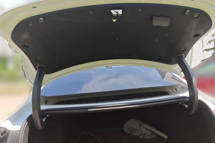 Used Geely Galaxy A7 2025 Model EM-i 150km Long-Distance Edition Trunk
