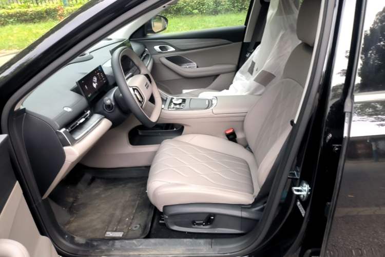 Used Geely Galaxy A7 2026 Model EV 550km Premium Edition Left Front Seat