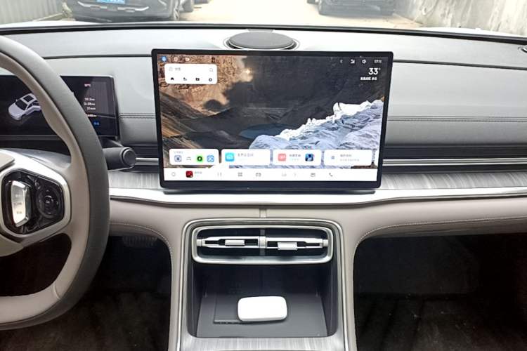 Used Geely Galaxy A7 2026 Model EV 550km Premium Edition Audio And AC Panel