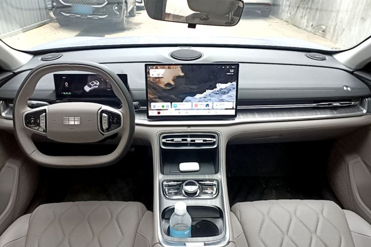 Used Geely Galaxy A7 2026 Model EV 550km Premium Edition Center Console