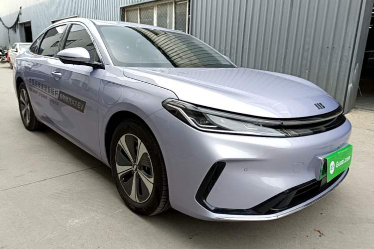 Used Geely Galaxy A7 2026 Model EV 550km Premium Edition Front Right 45 Deg