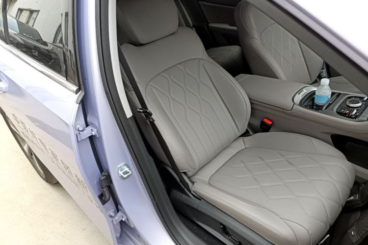 Used Geely Galaxy A7 2026 Model EV 550km Premium Edition Right Front Seat